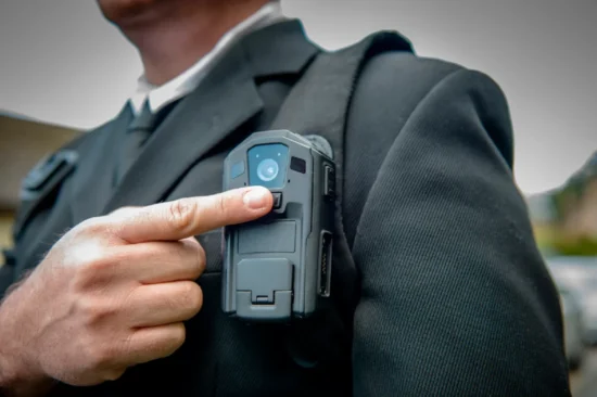 body-camera-z-mіkrofonom:yak-zabezpechiti-prozorіst-vzaєmodії-z-klієntami-ta-gromadyanami